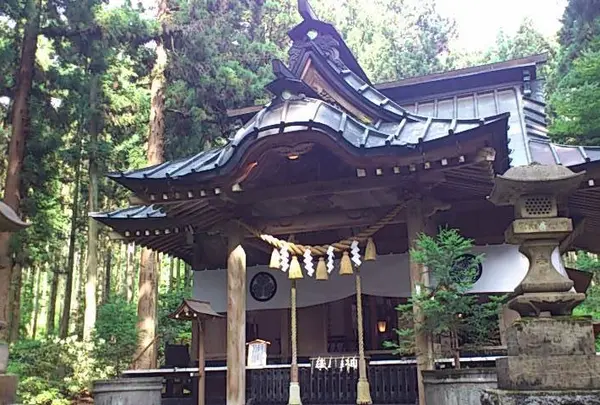 御岩神社