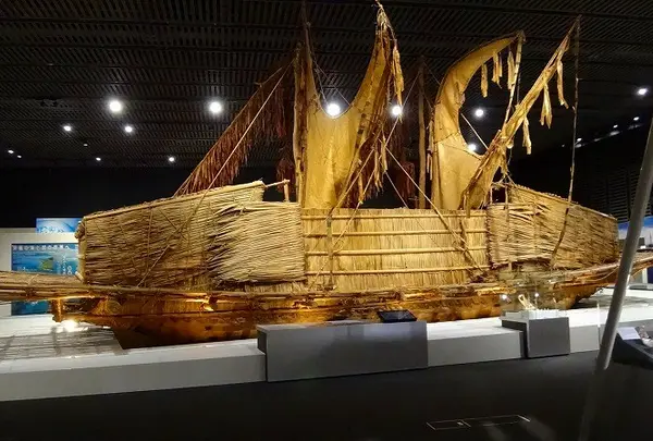 海洋文化館・プラネタリウム