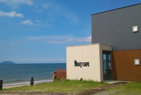 BEAT CAFE