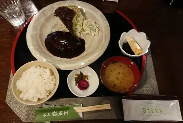 茶屋 鶴居村