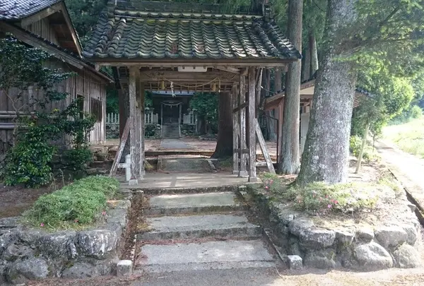 神社入り口