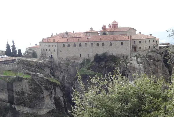 アギオス・ステファノス修道院（Agios Stefanos）