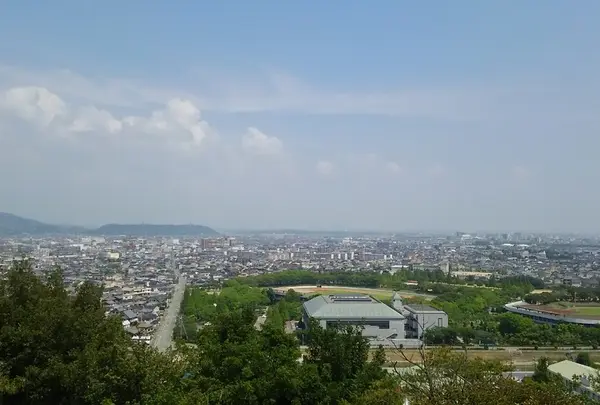 宝殿山山頂付近から