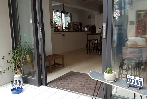 4/4 SEASONS COFFEE Shinjuku
