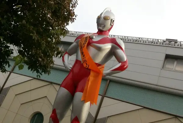 ウルトラマン商店街