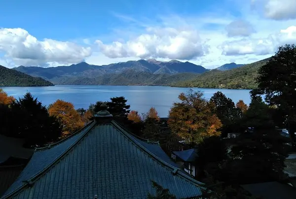 中禅寺湖