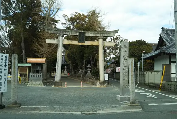 豊川進雄神社
