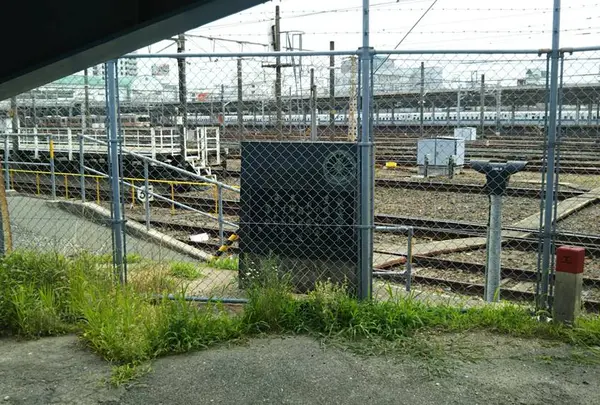 豊橋駅鉄道唱歌石碑