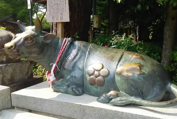 天神さんと言えば「牛」ですね