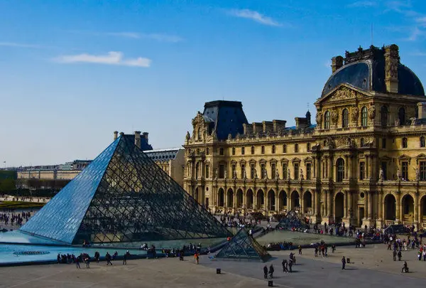 Louvre Museum