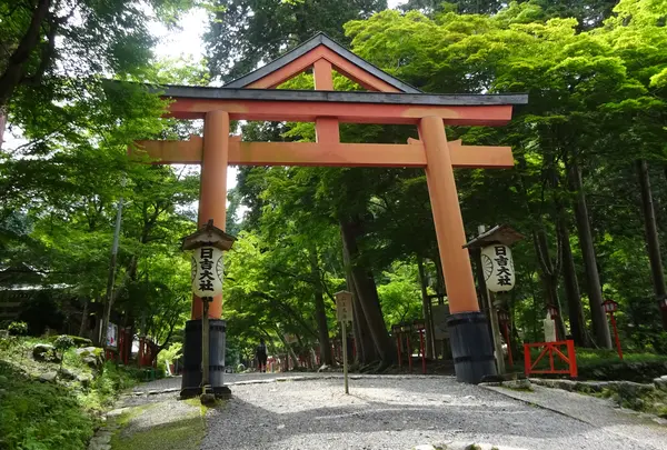 日吉大社　西本宮