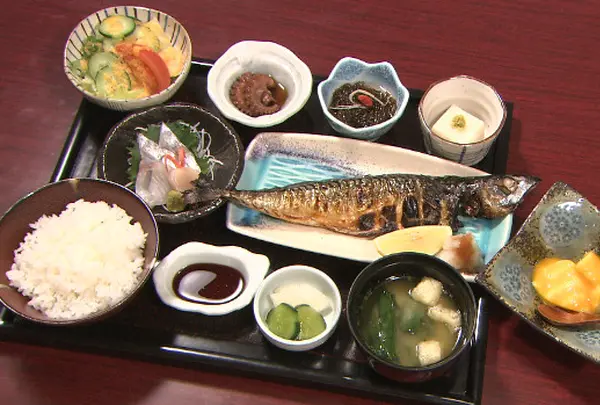 天草産さばの一夜干し定食