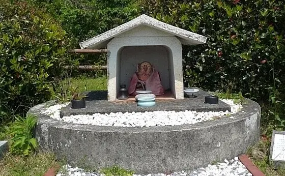 狸地蔵