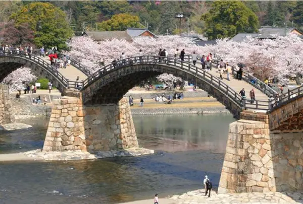 錦帯橋