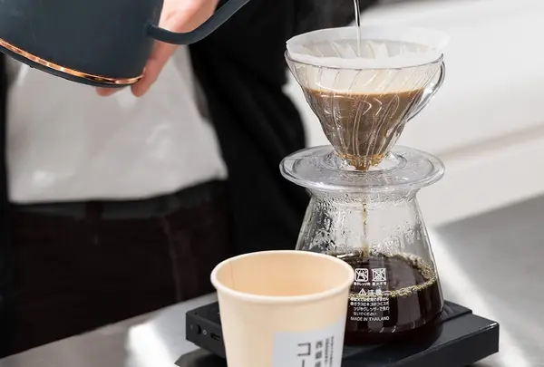 西銀座駐車場コーヒー