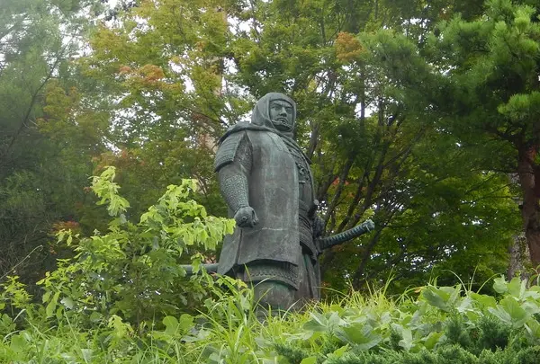 春日山城跡