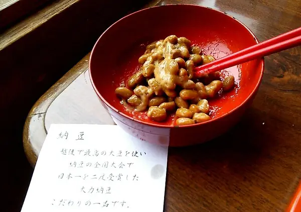 朝食の目玉、それは、