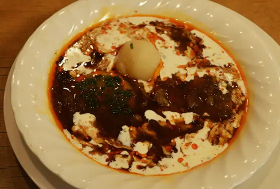 歴史ある味ボルシチ