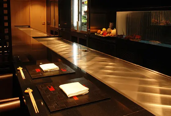 鉄板焼きレストラン