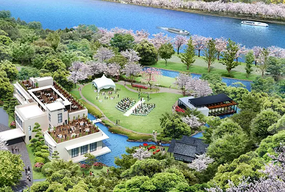場所は川のすぐそば。