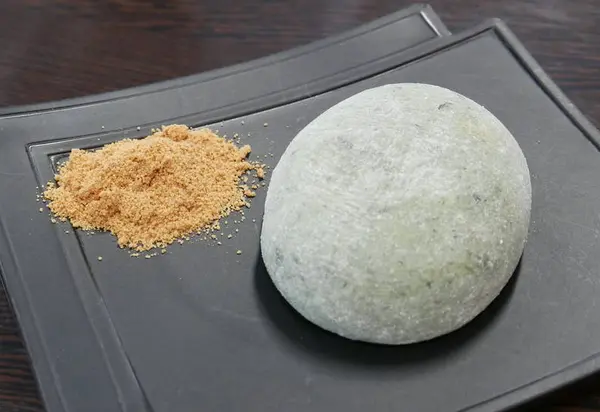 ソリッドのお餅とトコロテン