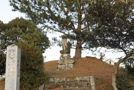 信玄塚