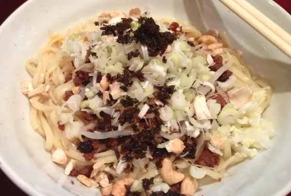 坦々麺 海苑