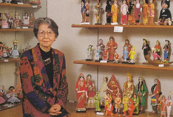 世界の民族人形博物館