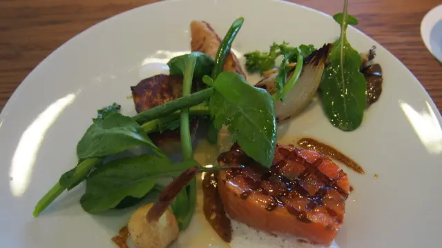 食を楽しむ新潟県央ドライブ旅