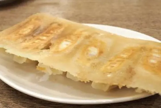 羽根つき焼き餃子