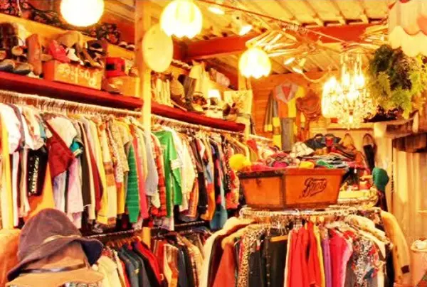 キラキラした店内