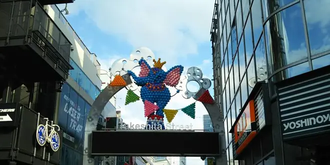 原宿駅前の表参道・竹下通りで散策、明治神宮へ