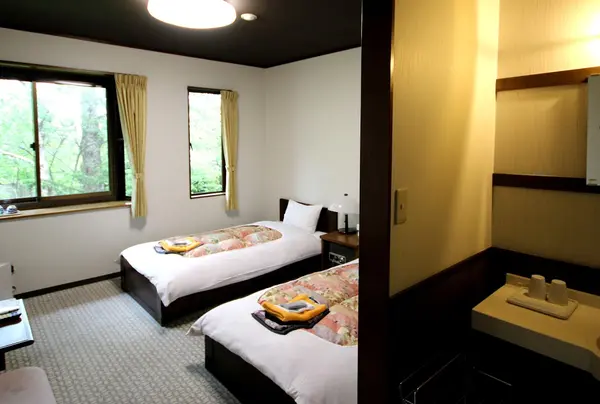 別館ひらゆの森