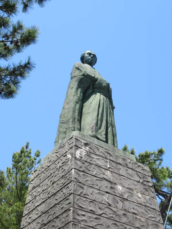 竜馬像