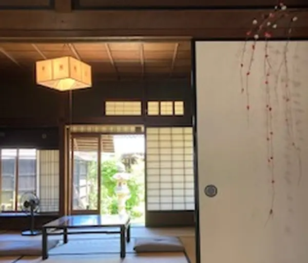 文化財の古民家カフェです