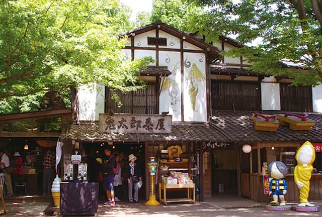 調布の休日プラン！《深大寺》散策と《鬼太郎茶屋》で“一反もめんサンデー”を