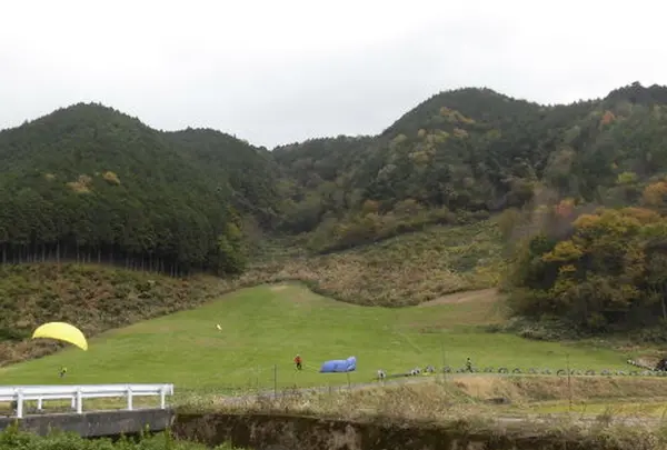 丹波市立青垣パラグライダー練習場
