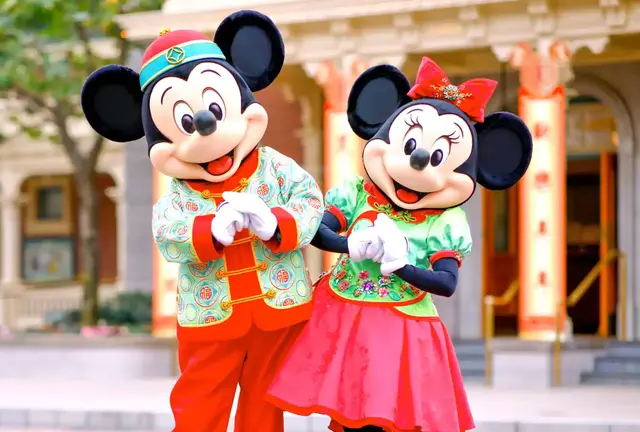 【香港】旧正月のディズニーへ！限定コスチュームのキャラクターに会おう