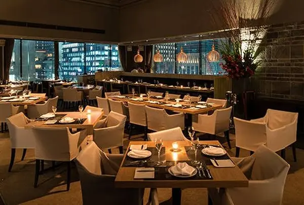 AW kitchen TOKYO 新丸ビル店