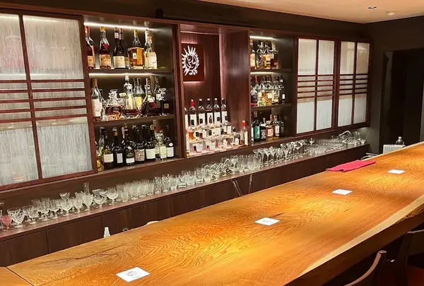 バー ソレイユ ルナ ザ オーセンティック 西天満