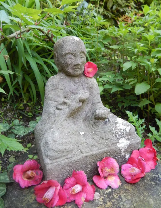 お大師さんおめかし
