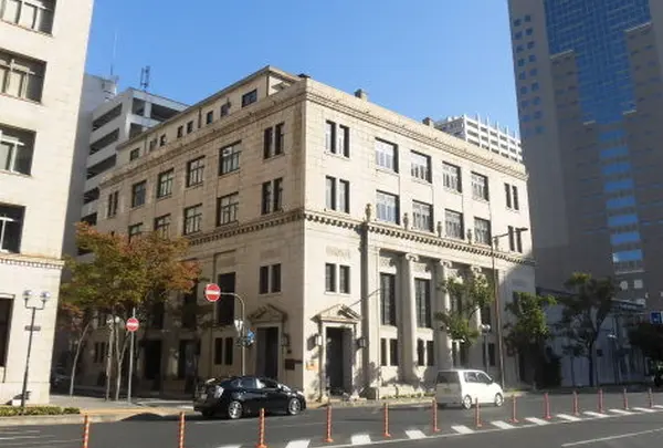 チャータードビル