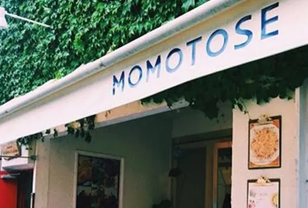 Momotose