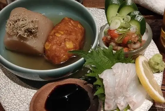 おひとり様ご来店限定・アバンギャルドな四種盛り 690円