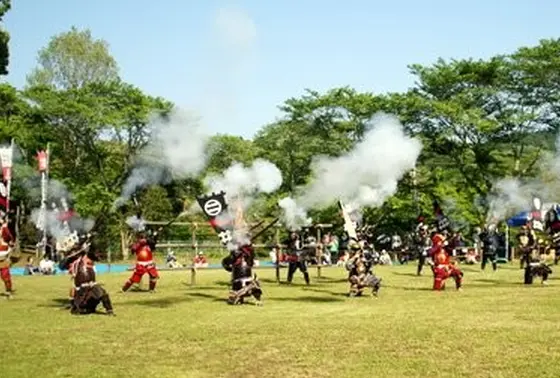 長篠合戦のぼりまつり