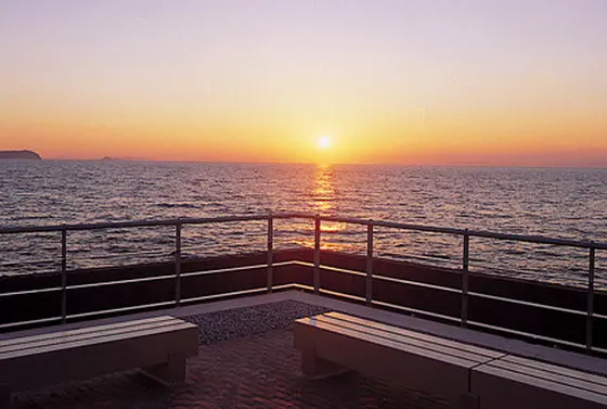 琴弾廻廊からの夕日