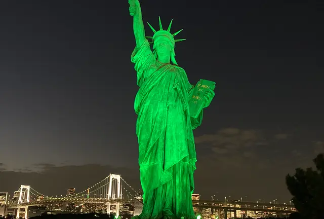 自由の女神像（イルミネーションアイランドお台場 2024）