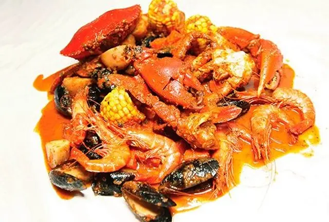 今話題の手掴みで蟹を食い尽くす？！ダンシングクラブ🦀♣️