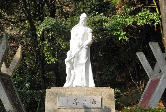 謎のマリア像