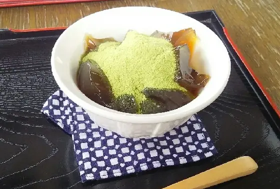 手作りスイーツも充実